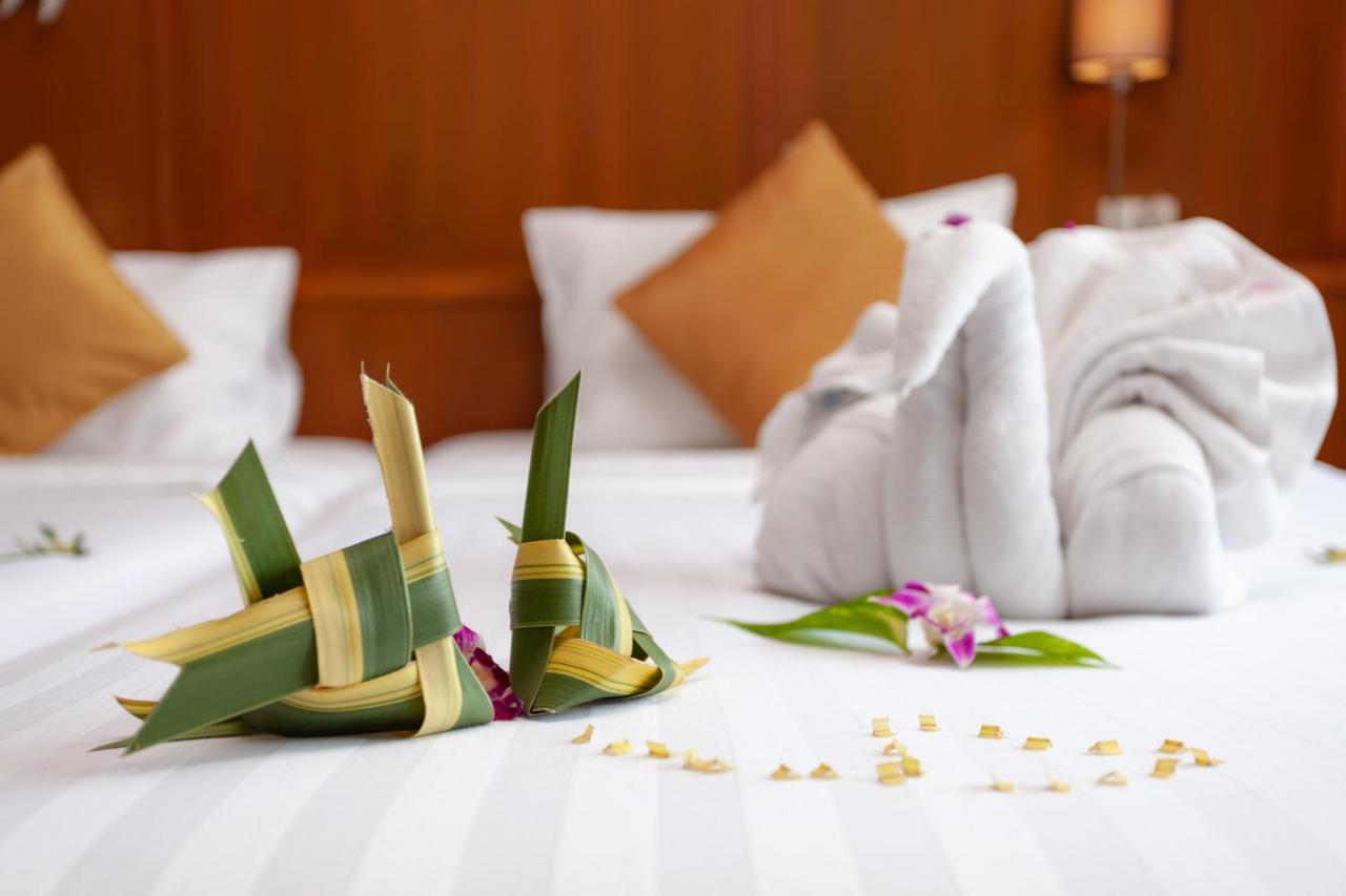 普吉岛-瓶庐海景度假酒店 Phuket Pl Seaview Resort Patong Exteriör bild