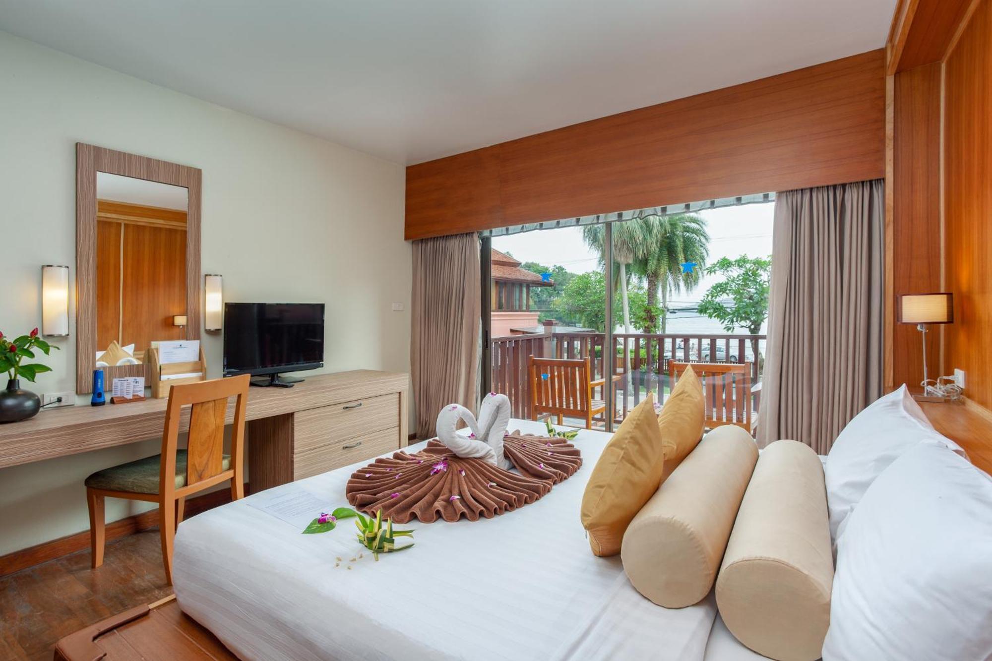 普吉岛-瓶庐海景度假酒店 Phuket Pl Seaview Resort Patong Exteriör bild