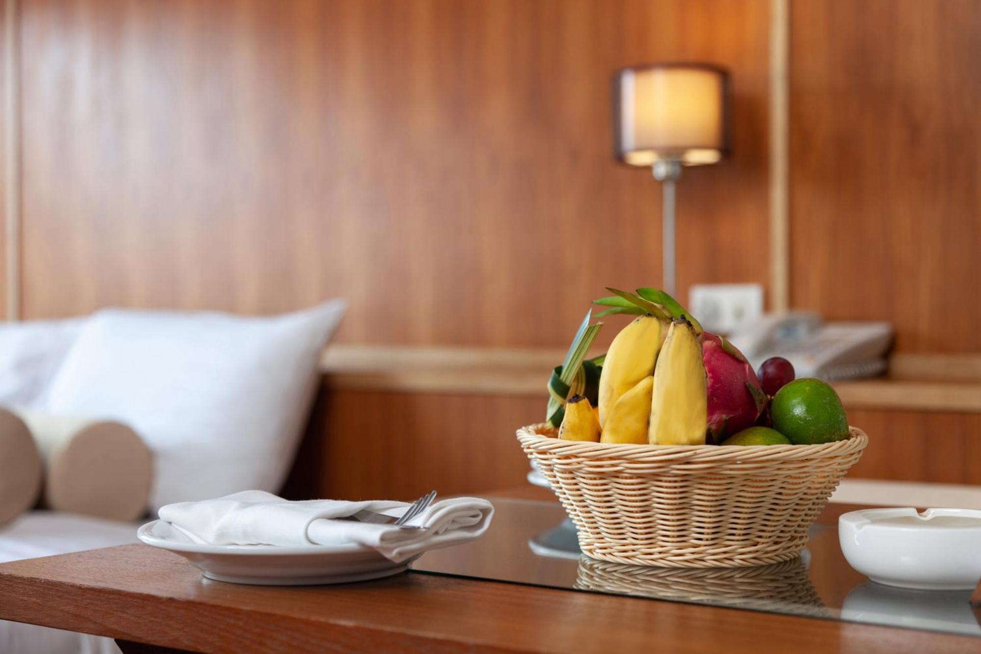 普吉岛-瓶庐海景度假酒店 Phuket Pl Seaview Resort Patong Exteriör bild